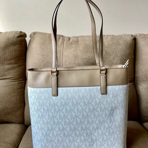 MICHAEL KORS LARGE TOTE BAG VANILLA COLOR , ACORN AND MARIGOLD LINE - Picture 3 of 11